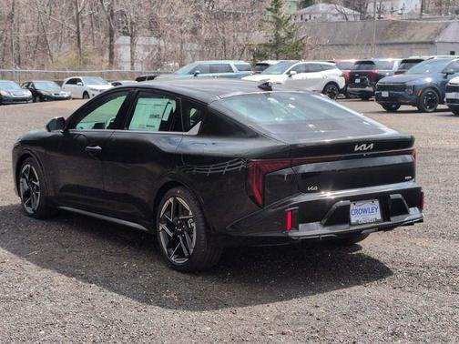Aurora Black Pearl 2026 Kia K4 GT-Line