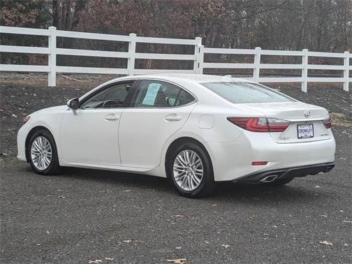 2016 Lexus ES 350 Base