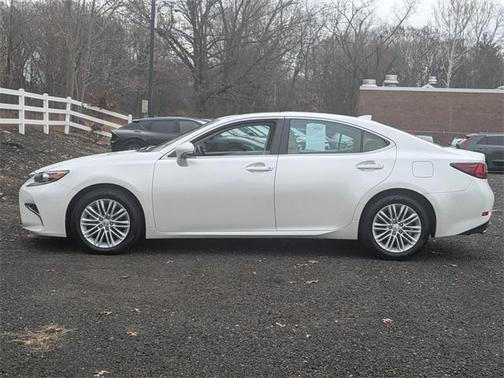 2016 Lexus ES 350 Base