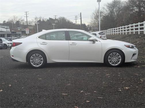 2016 Lexus ES 350 Base
