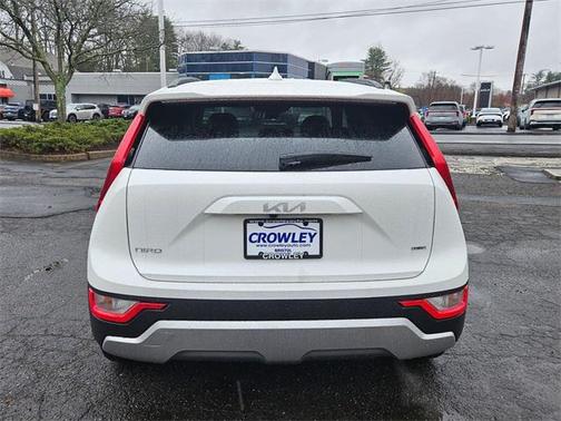 2025 Kia Niro LX