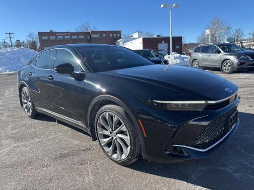 2024 Toyota Crown Limited