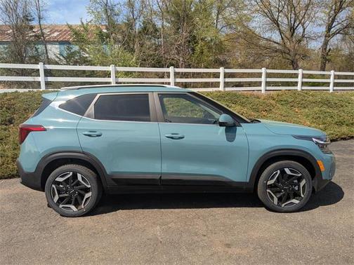 2025 Kia Seltos SX Turbo
