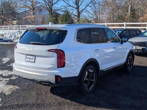 2023 Kia Telluride S