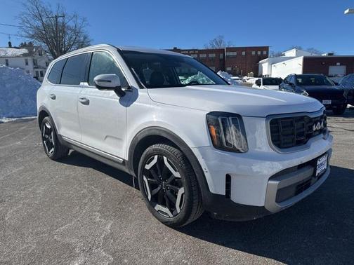 2023 Kia Telluride S