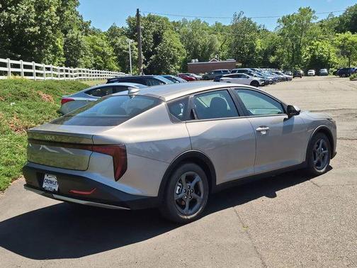 Steel Gray 2026 Kia K4 LXS