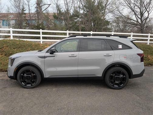 2025 Kia Sorento SX