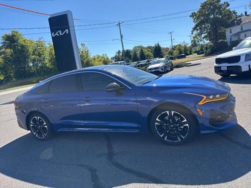 2024 Kia K5 GT-Line