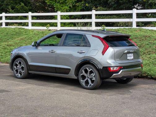 2025 Kia Niro Touring