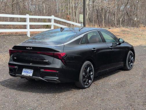 Aurora Black Pearl 2026 Kia K5 GT-Line