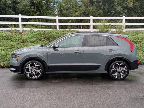 2025 Kia Niro Touring