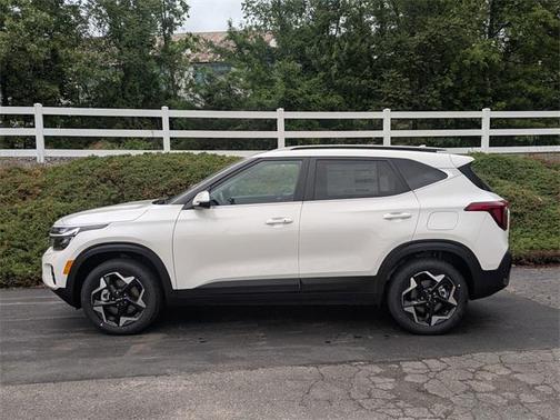 2025 Kia Seltos EX
