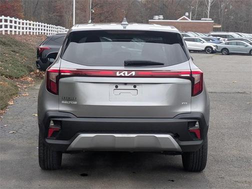2024 Kia Seltos LX