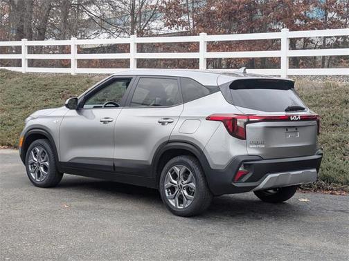 2024 Kia Seltos LX