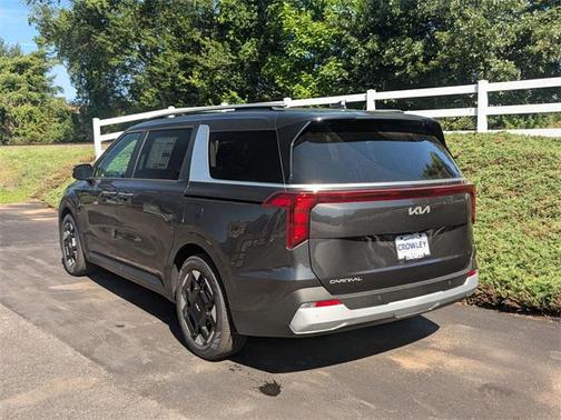 2025 Kia Carnival EX