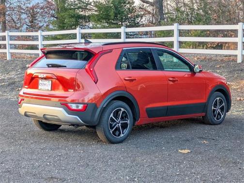 2023 Kia Niro Plug-In Hybrid EX