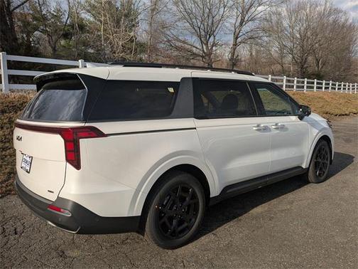 2025 Kia Carnival Hybrid SX