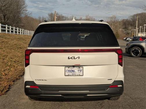 2025 Kia Carnival Hybrid SX