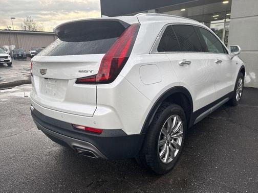 2019 Cadillac XT4 Premium Luxury