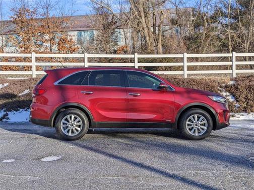 2019 Kia Sorento LX