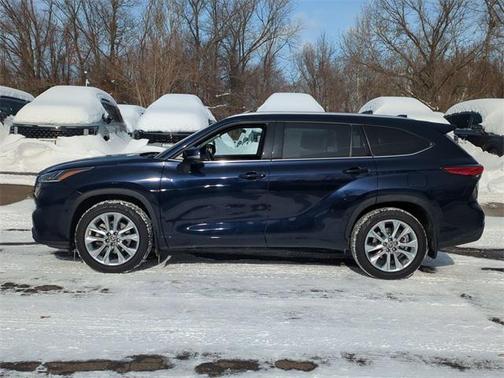 2023 Toyota Highlander Limited