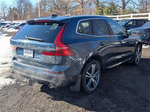 2020 Volvo XC60 T6 Momentum