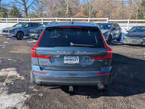 2020 Volvo XC60 T6 Momentum