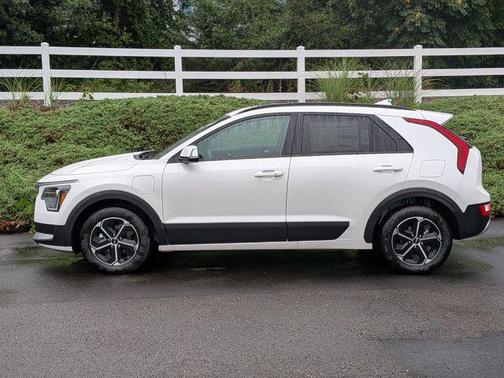 2025 Kia Niro Plug-In Hybrid EX