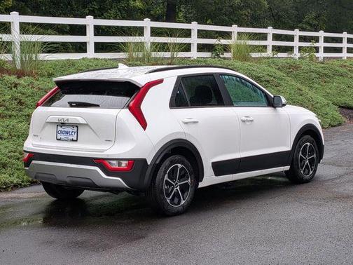 2025 Kia Niro Plug-In Hybrid EX