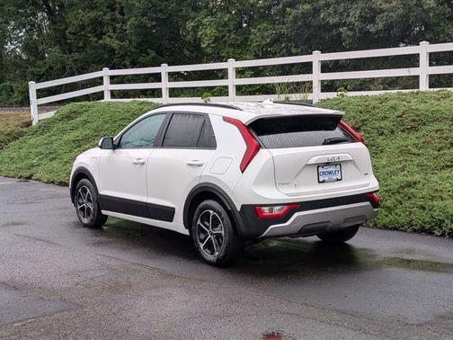 2025 Kia Niro Plug-In Hybrid EX