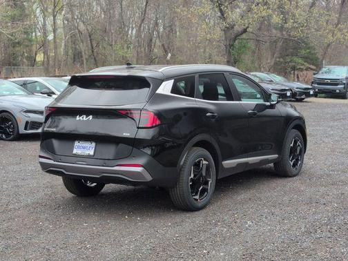 Ebony Black 2026 Kia Sportage EX