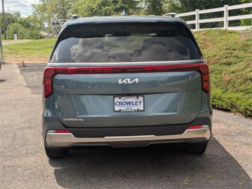 2025 Kia Carnival SX