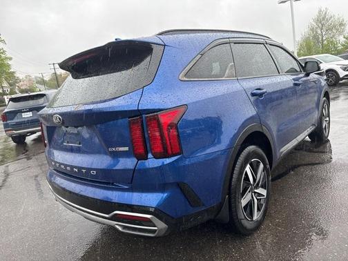 2021 Kia Sorento EX