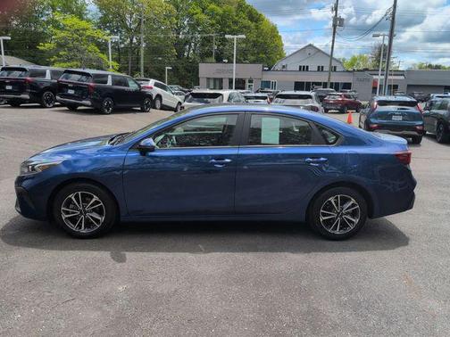Deep Sea Blue 2024 Kia Forte LXS
