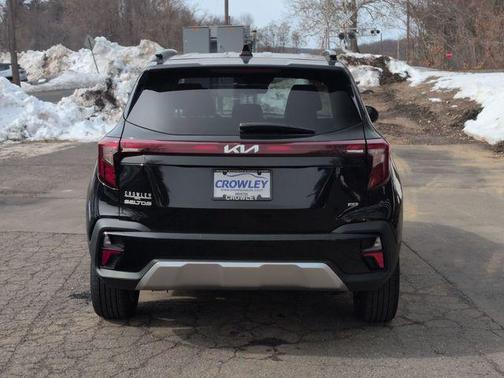 2025 Kia Seltos S