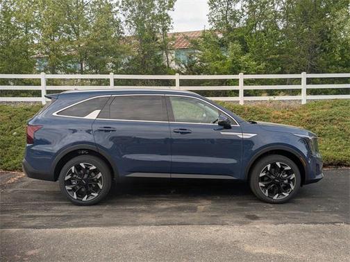 2025 Kia Sorento EX