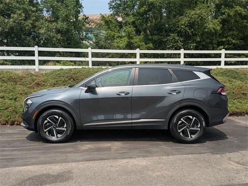 2023 Kia Sportage Hybrid LX