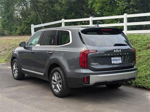 2023 Kia Telluride LX