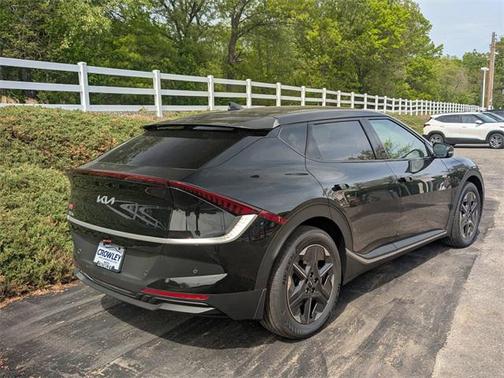 2025 Kia EV6 Light Long Range