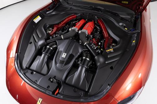 2022 Ferrari Roma Base