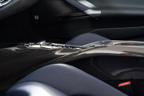 2022 Ferrari SF90 Spider Base