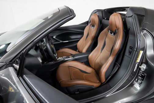 2023 Ferrari 296 GTS Base