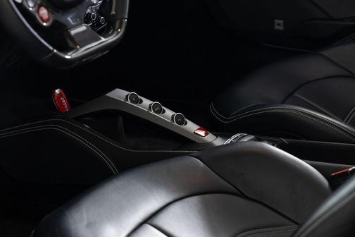 2016 Ferrari 488 Spider Base