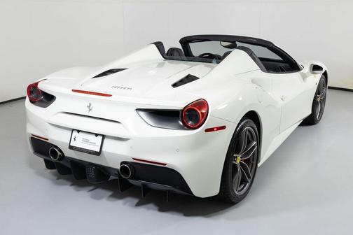 2016 Ferrari 488 Spider Base
