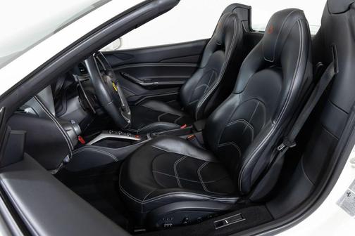 2016 Ferrari 488 Spider Base