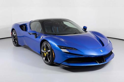 2024 Ferrari SF90 Spider Base