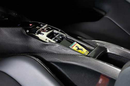 2021 Ferrari SF90 Stradale Base