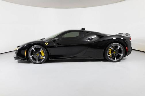 2021 Ferrari SF90 Stradale Base