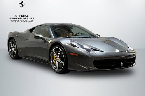 Grigio Silverstone Metallic 2014 Ferrari 458 Italia Base
