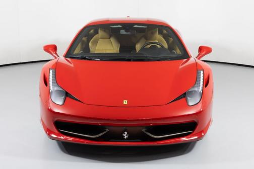 2011 Ferrari 458 Italia Base